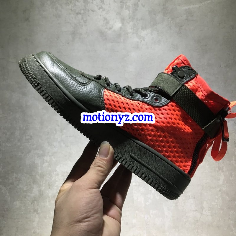 Nk SF Air Force 1 Mid QS Red